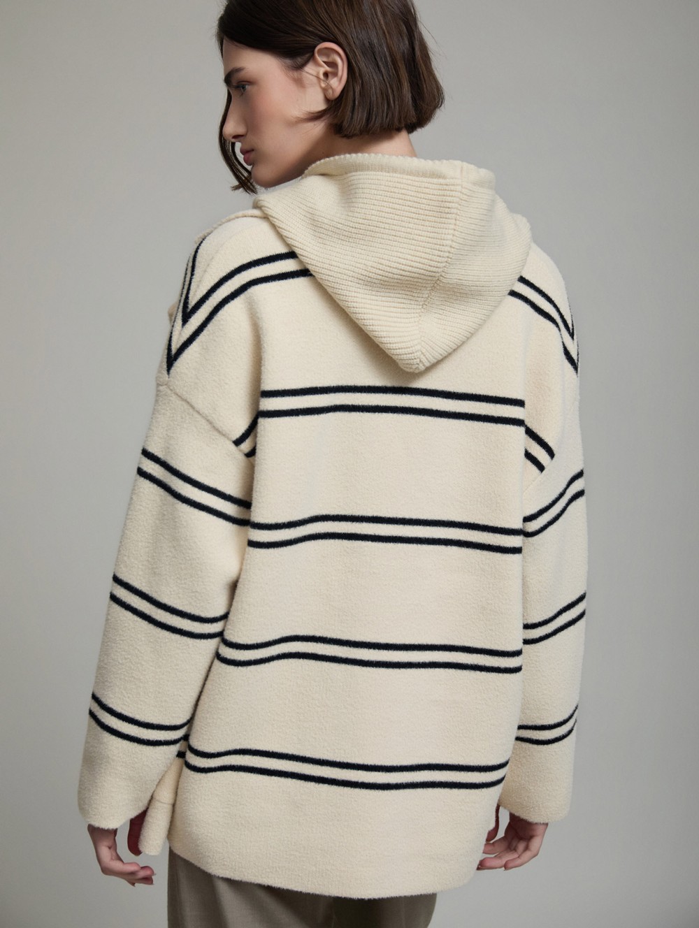 Convertible knit coat