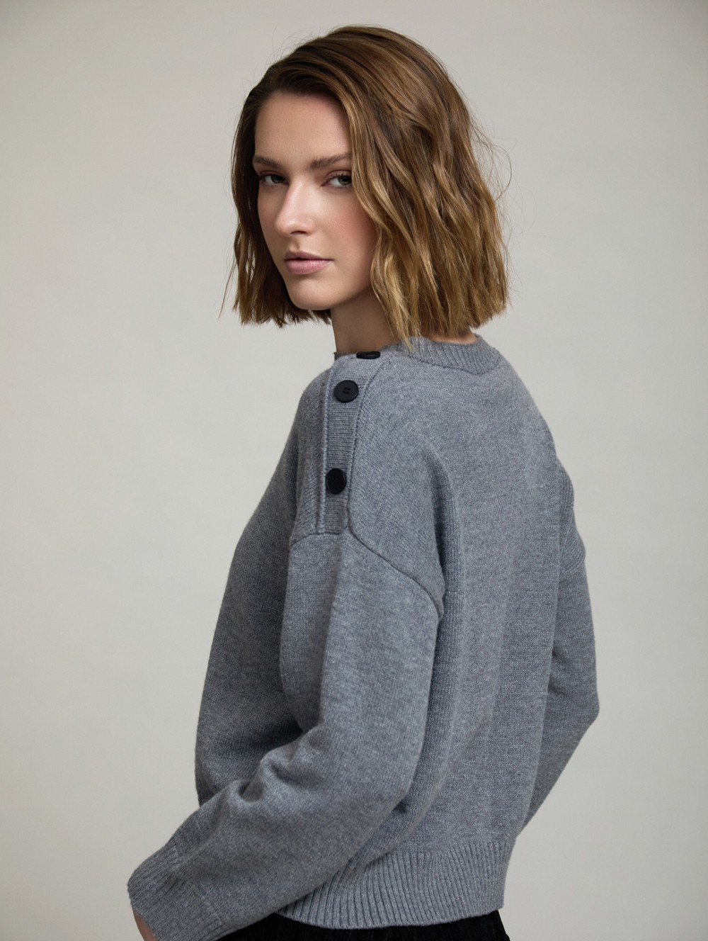 Soft knit sweater with buttons