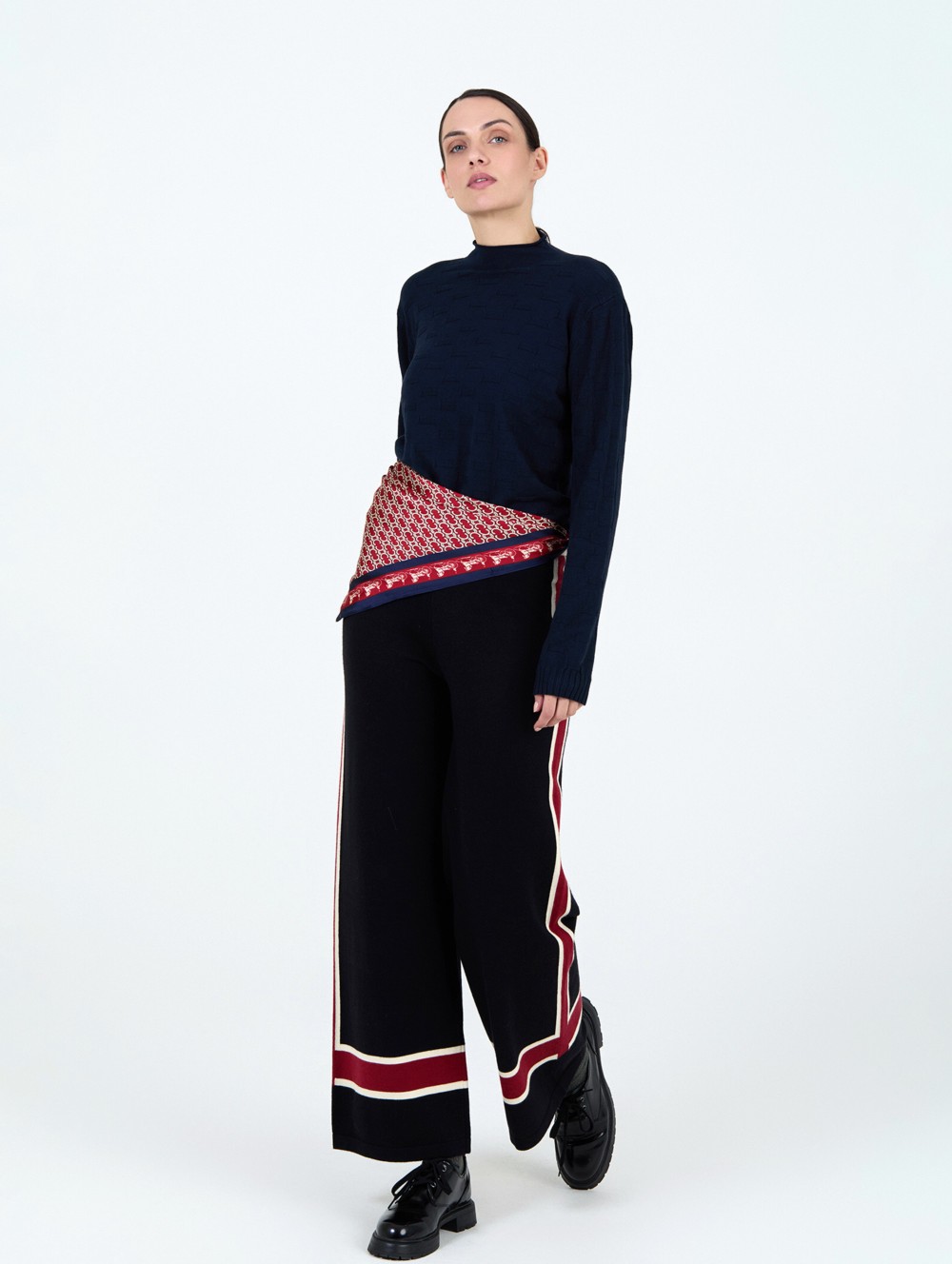 Foulard carré satiné 2