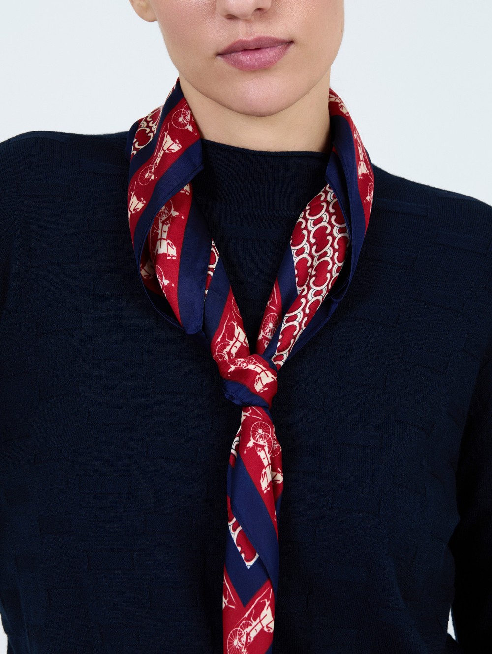 Foulard carré satiné