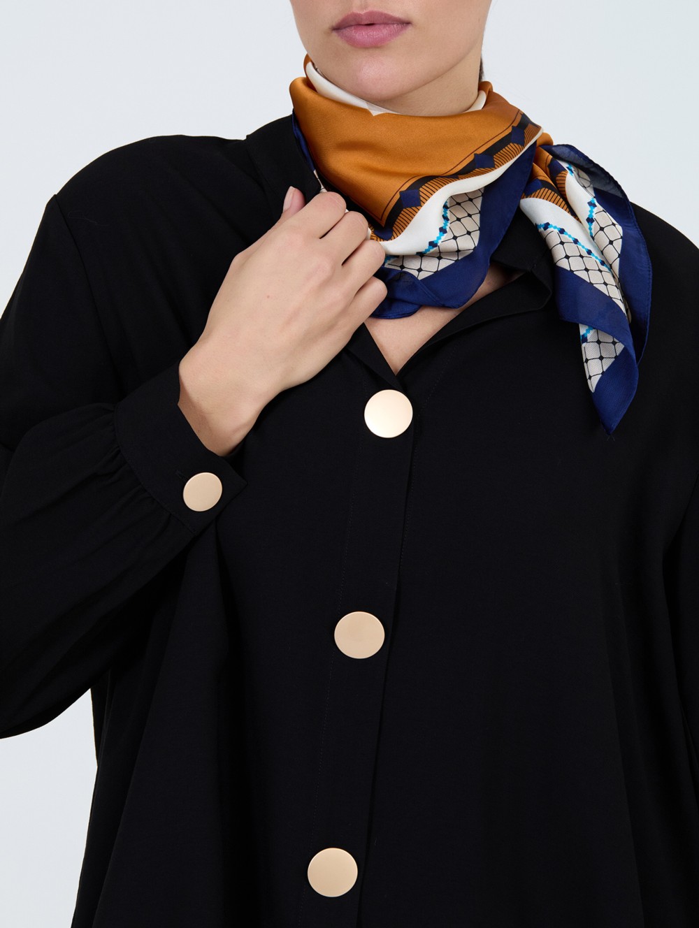 Camisa larga botón 4