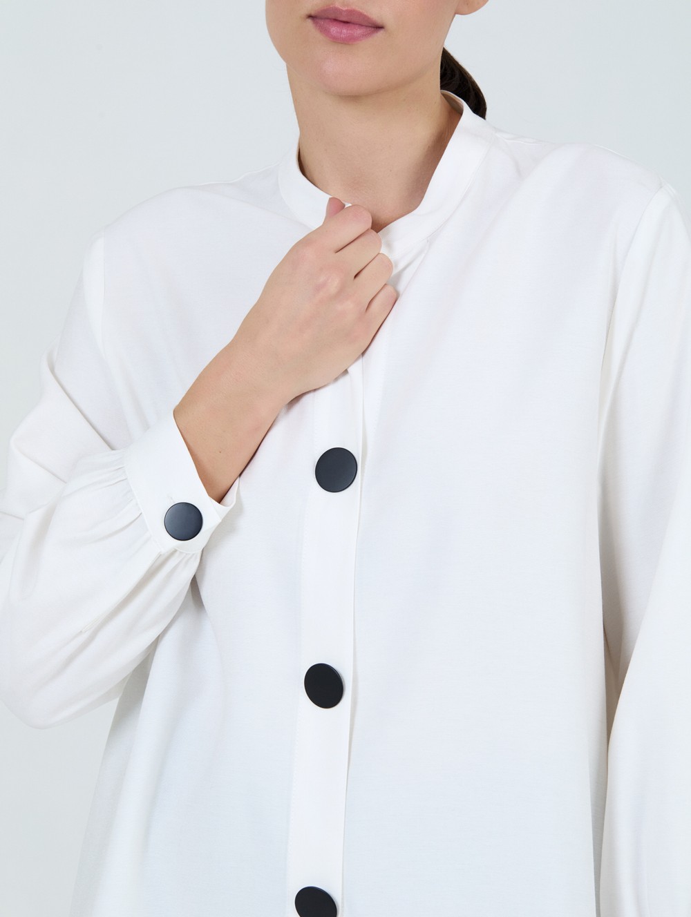 Chemise longue à bouton