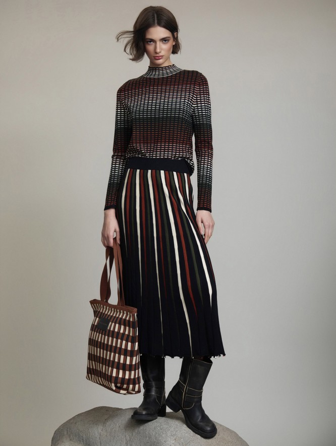 Vanisé Rib Midi Skirt