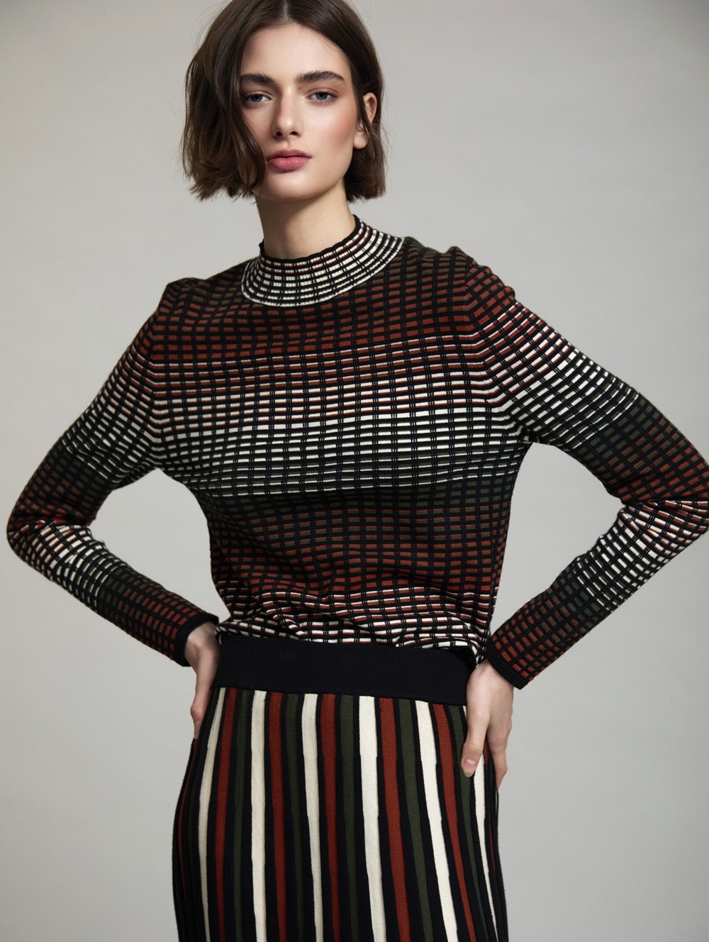Intarsia knit sweater