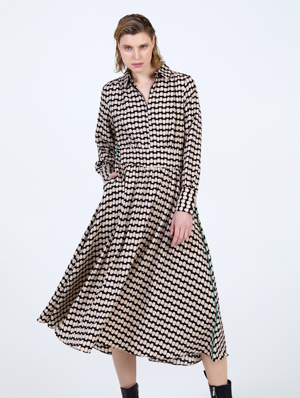 Vestido estampado topos 4