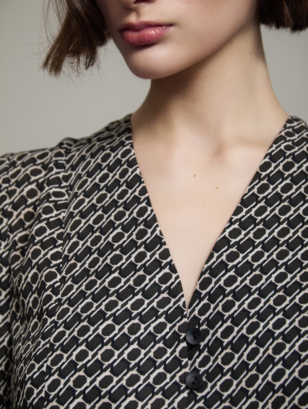 Geometric print blouse