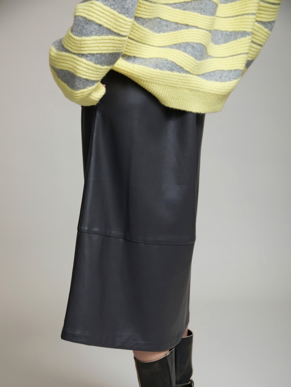 Faux leather skirt