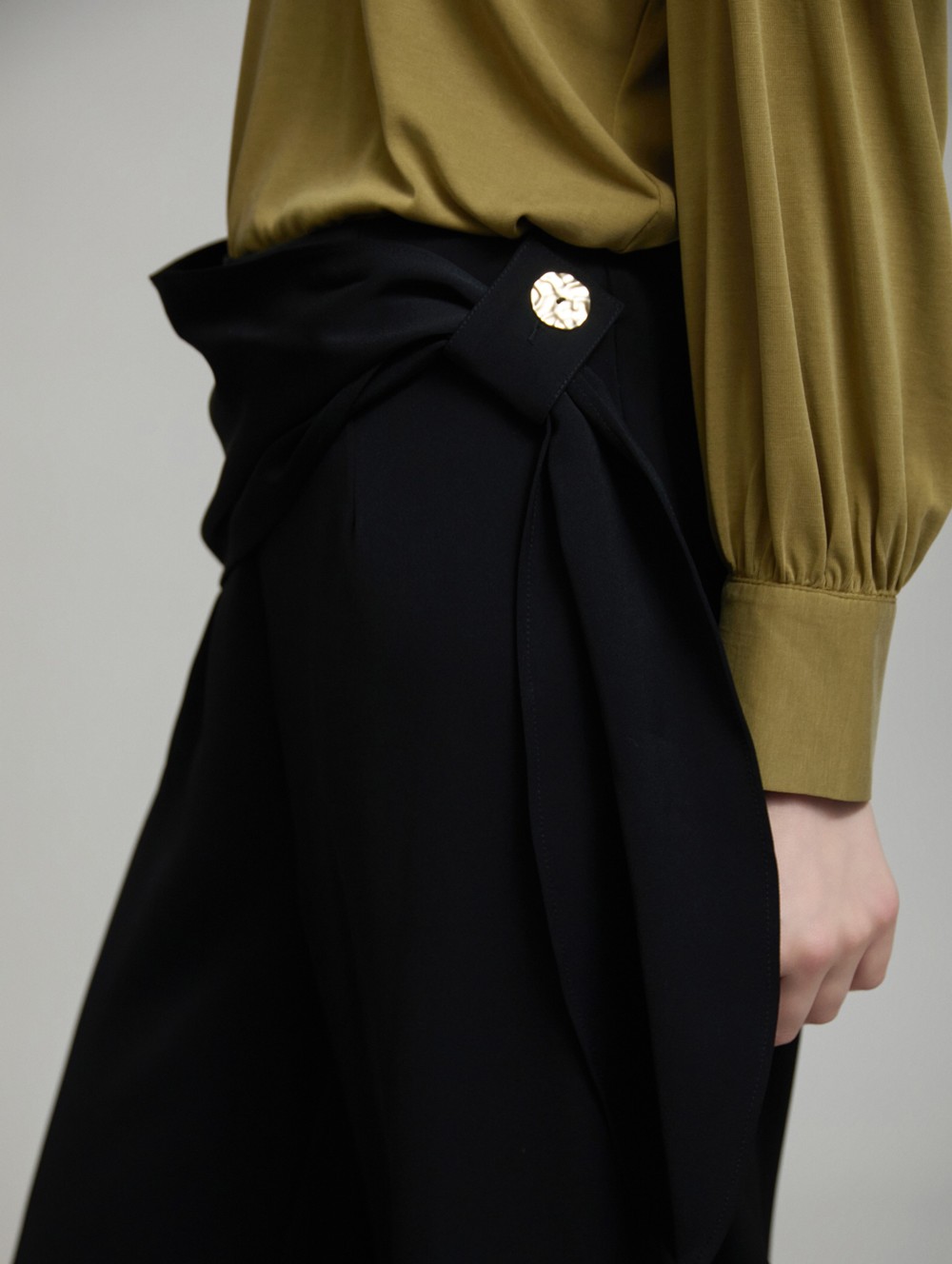 Waistband detail trousers