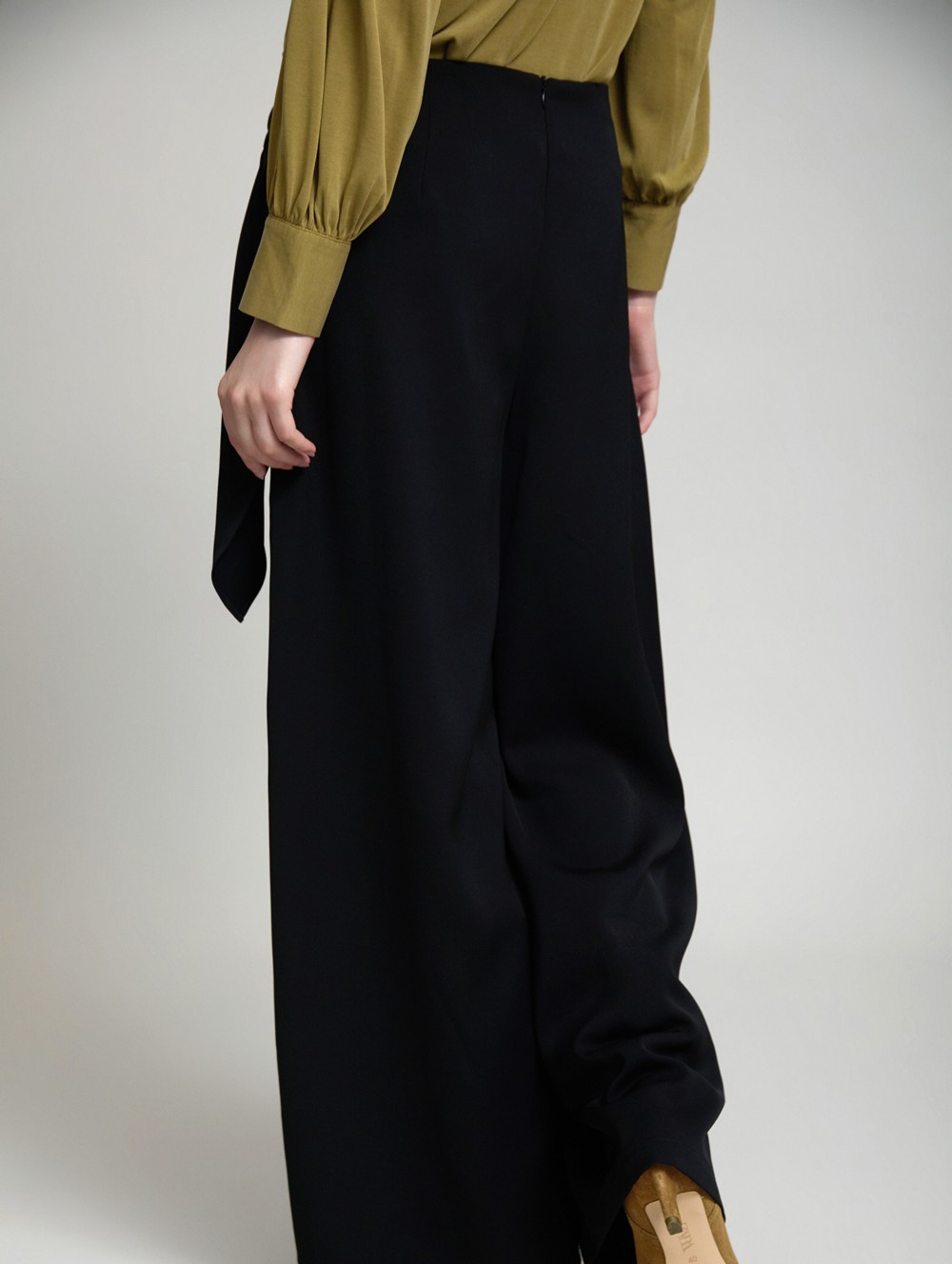 Waistband detail trousers