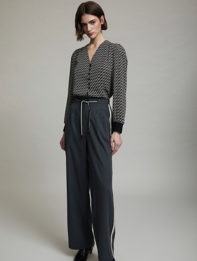 Pinstripe trousers with side ribbon