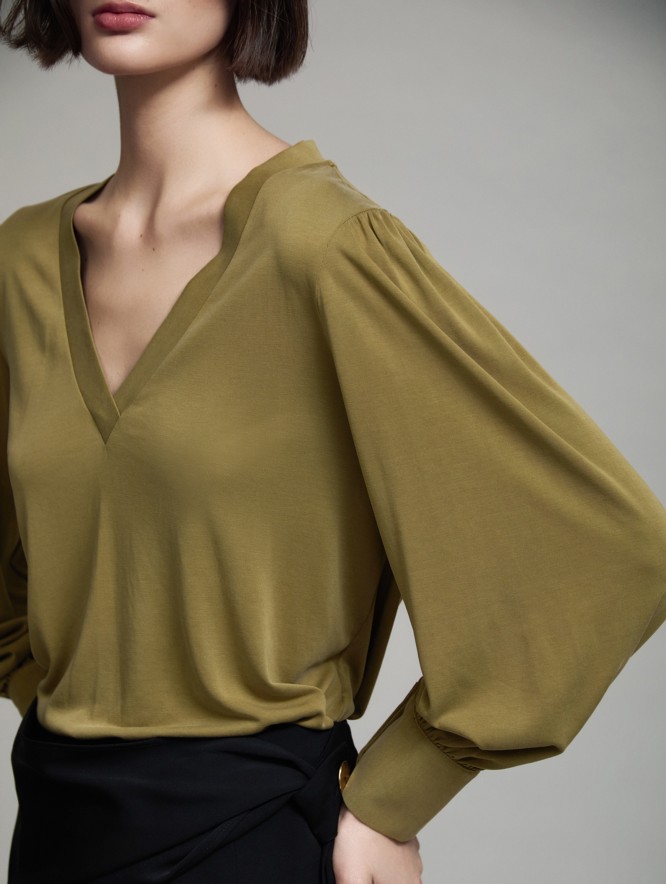 V-Neck modal T-Shirt