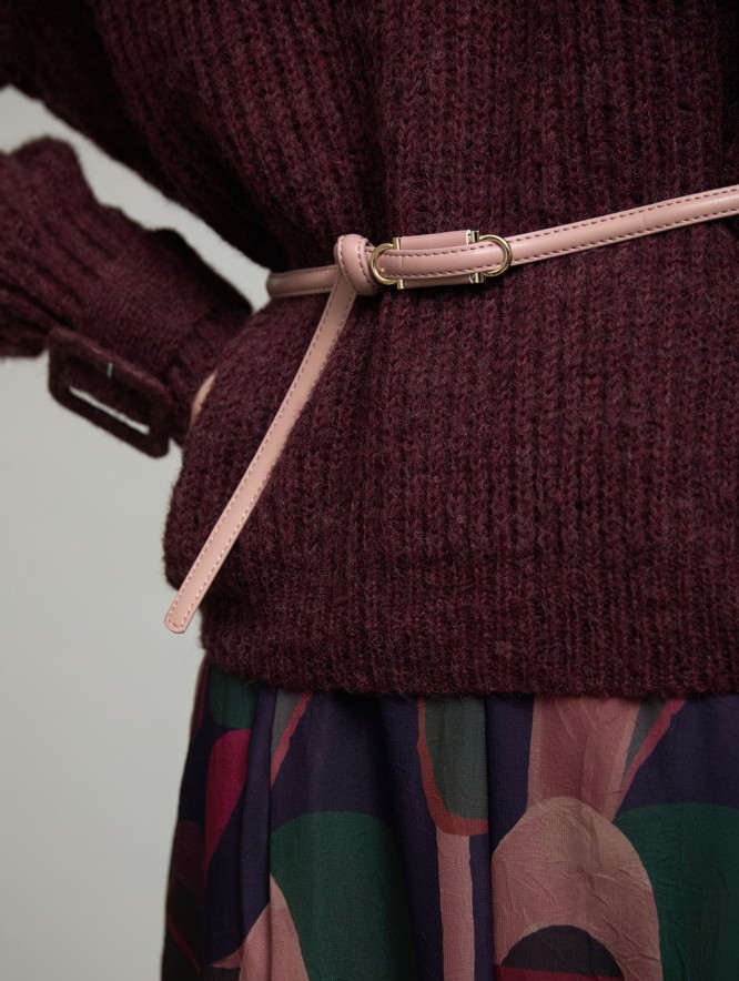 Thin leather belt
