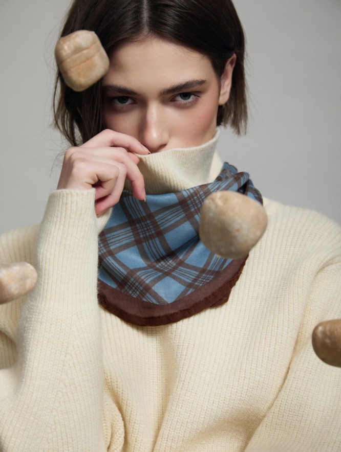 Blue checked carré scarf