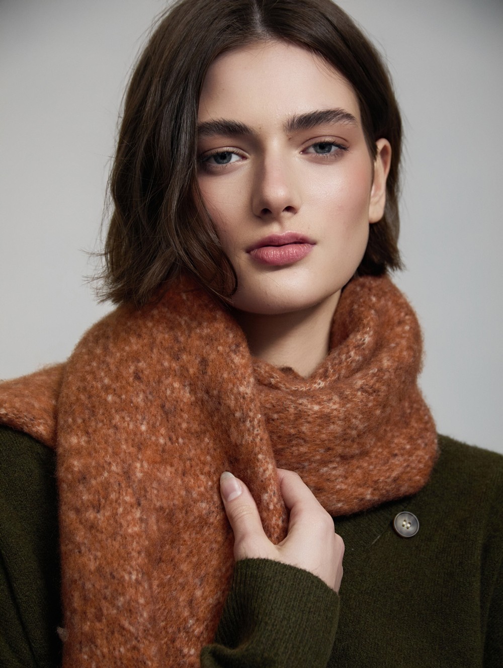 Double-face soft knit scarf