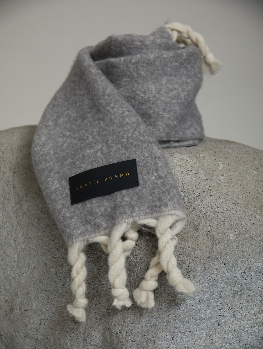 Double-face soft knit scarf