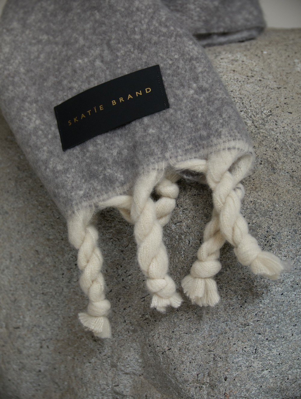 Double-face soft knit scarf