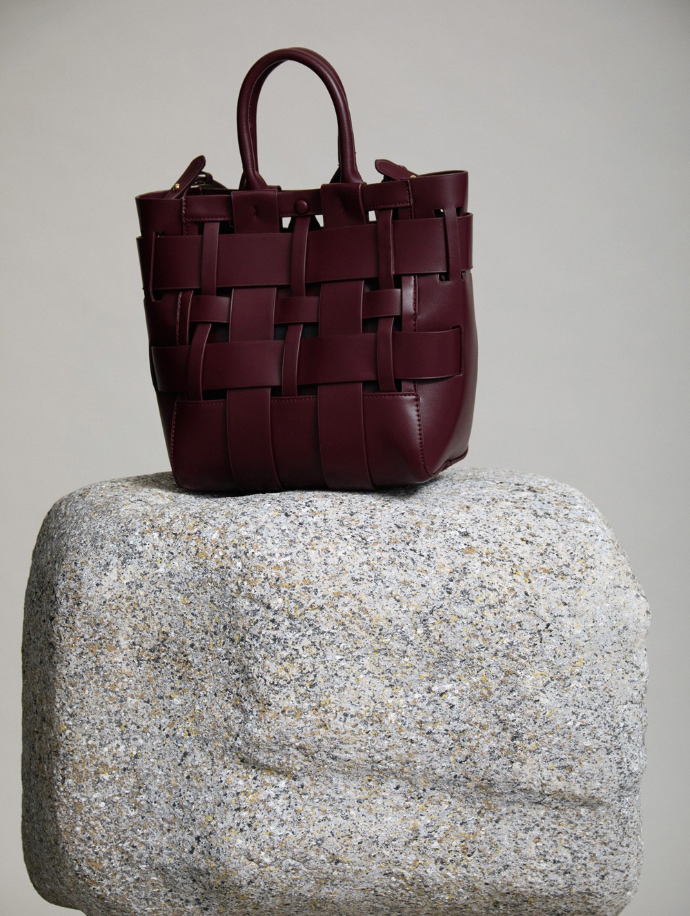 Basket tote bag