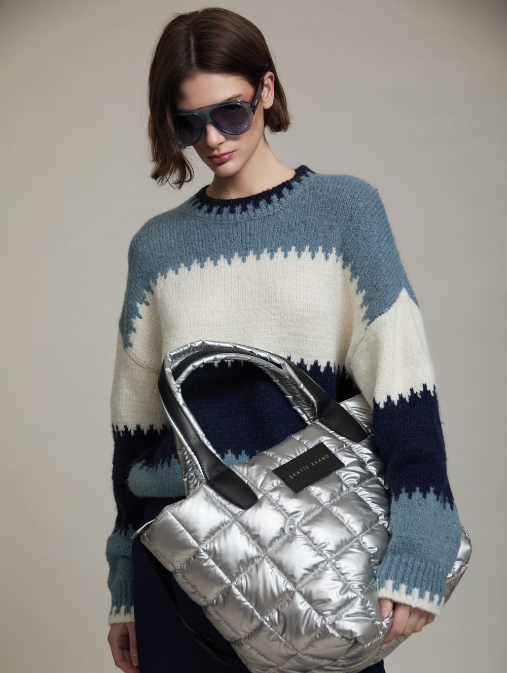 Maxi padded tote bag