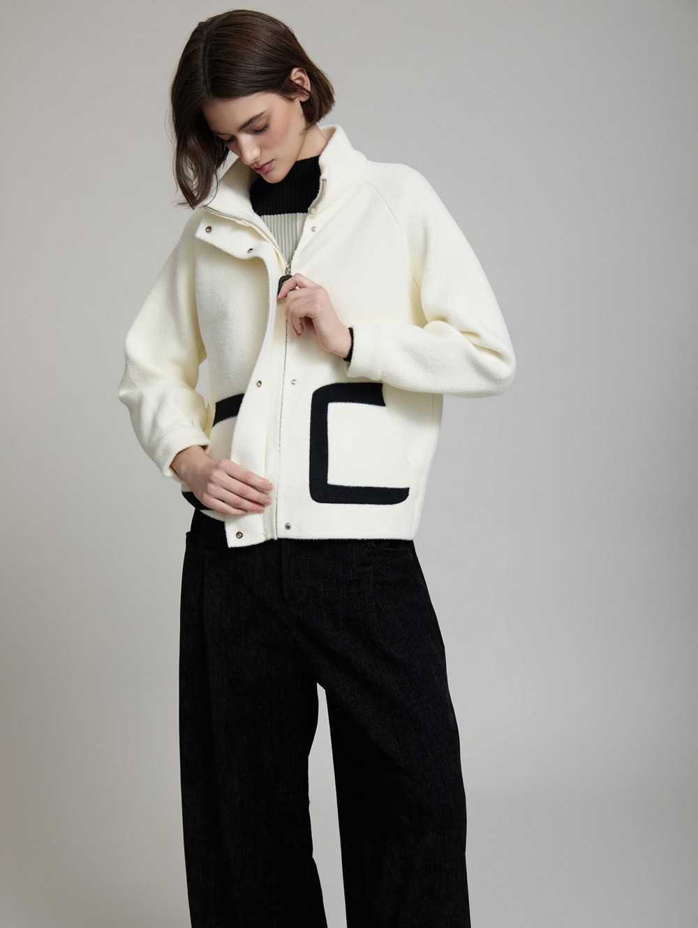 Bicolor knit bomber jacket