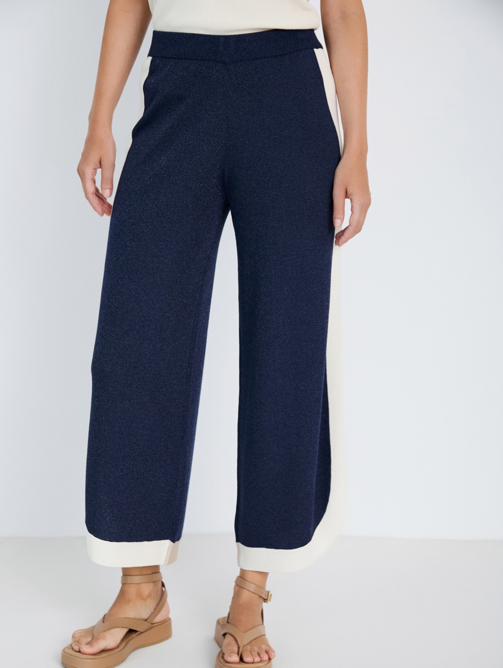 Metallic knit trousers