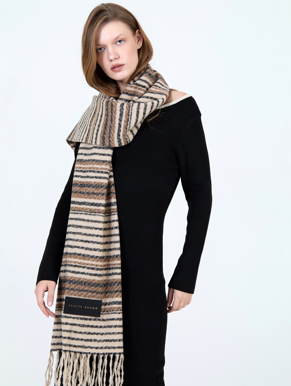 Striped print scarf 1