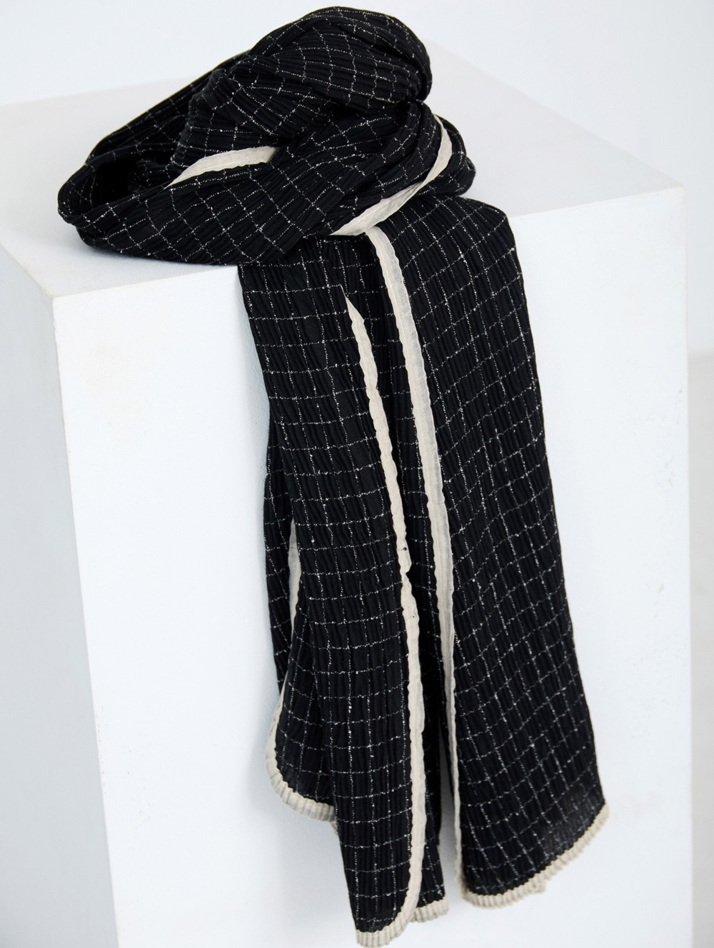 Checked print scarf