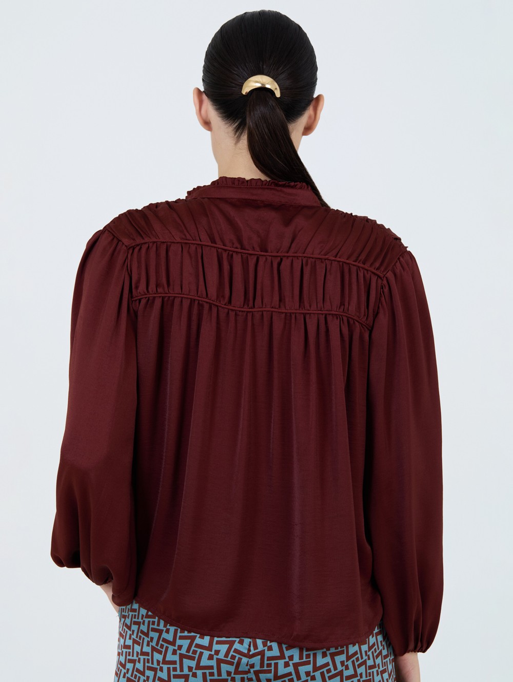 Blouse satinée froncée 4