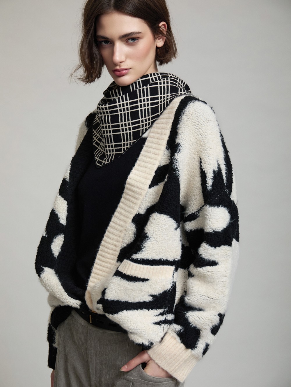 Bicolor jacquard jacket