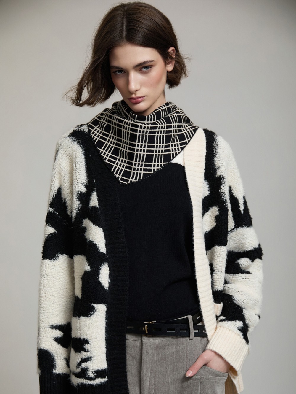 Bicolor jacquard jacket