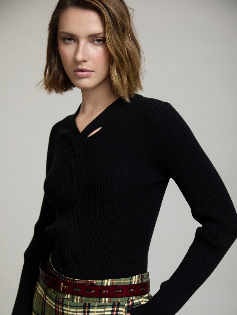 Ribbed braid-detail sweater