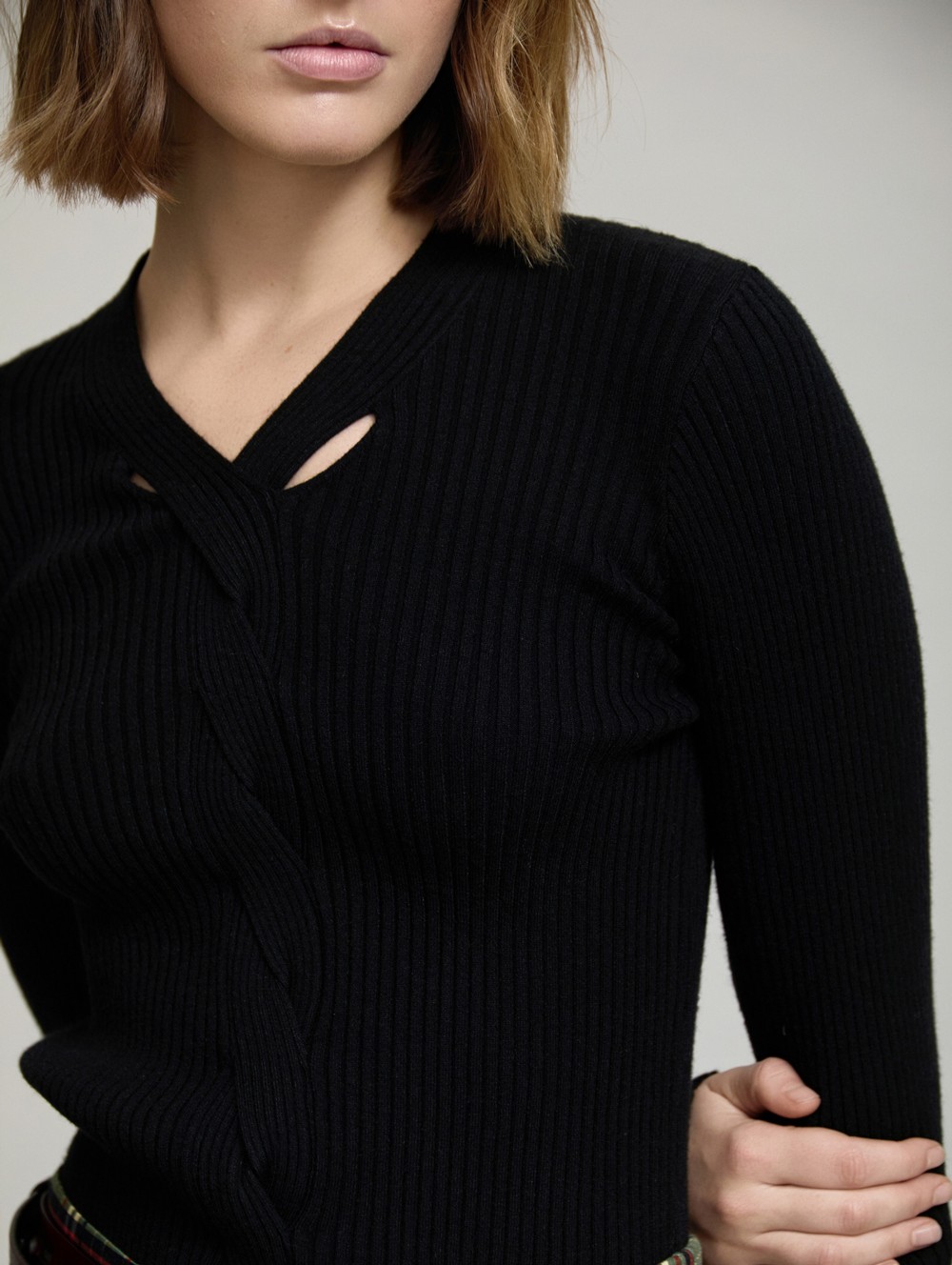 Ribbed braid-detail sweater