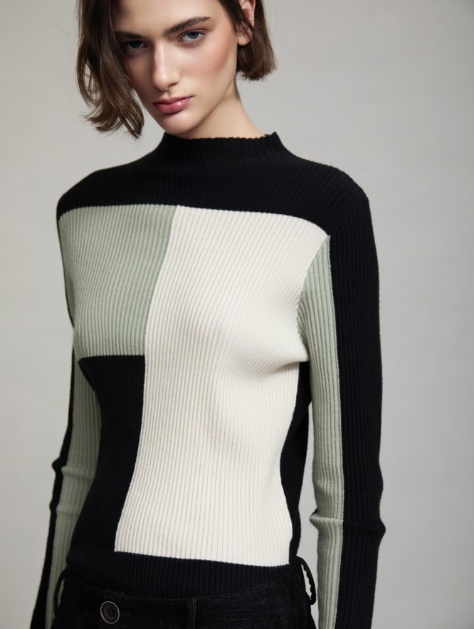 Colorblock ribbed sweater