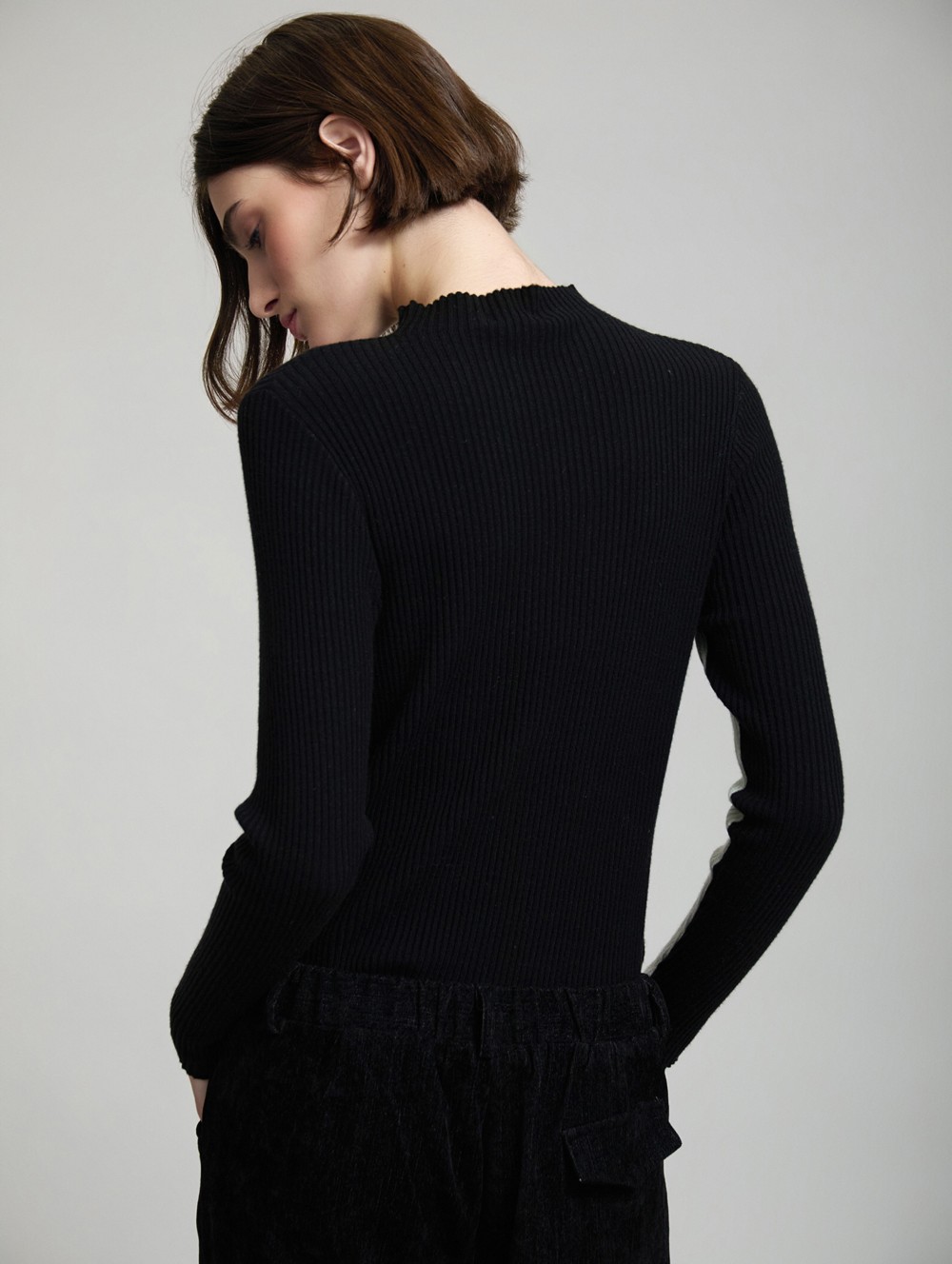 Colorblock ribbed sweater