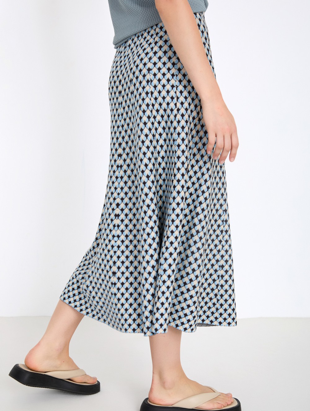 Geometric knit skirt