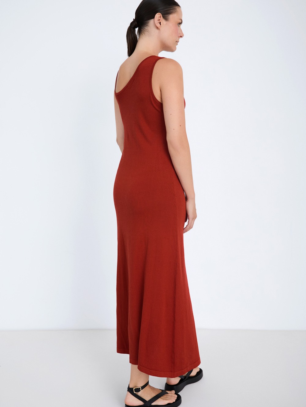 Asymmetric knit dress 1