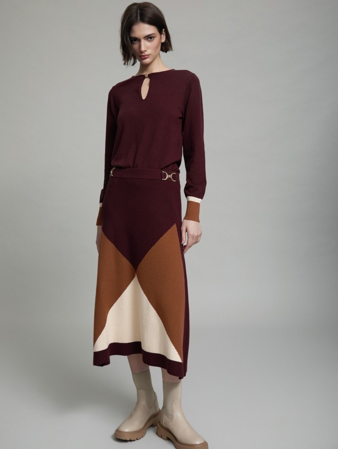 Color block knit skirt