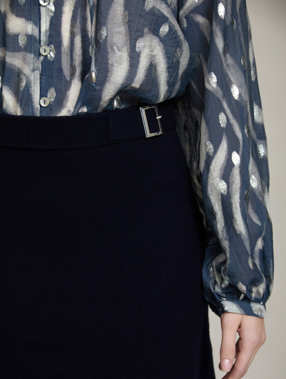 Studded knit skirt