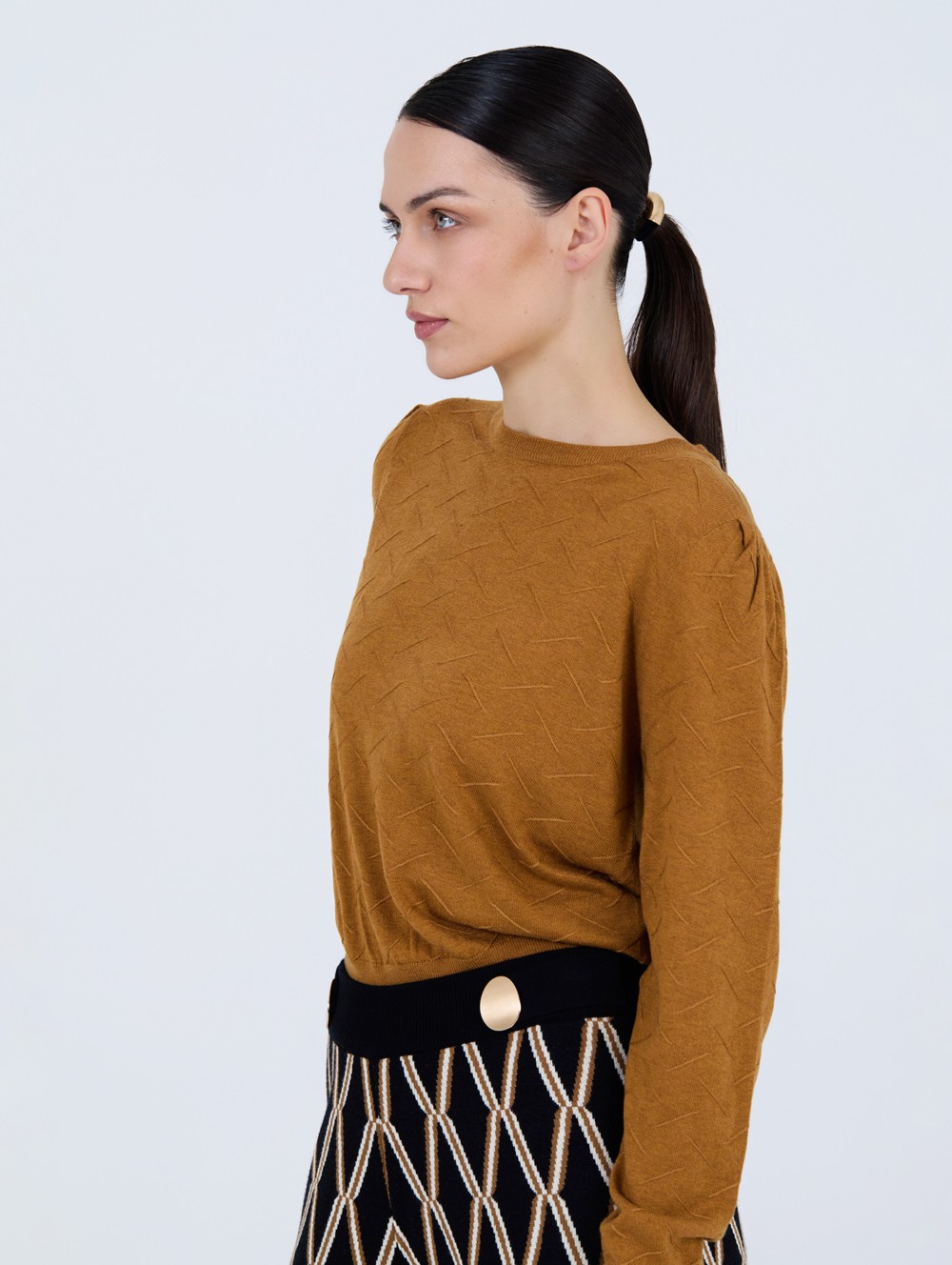 Textured wool sweater 1