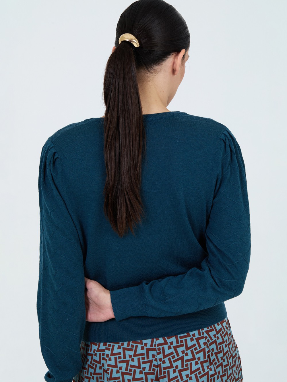 Textured wool sweater 1