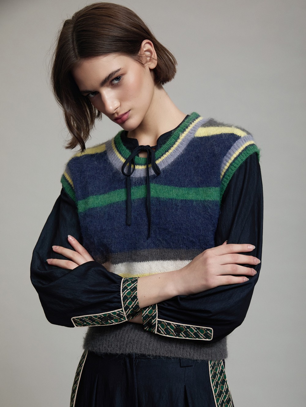 Stripes knit vest