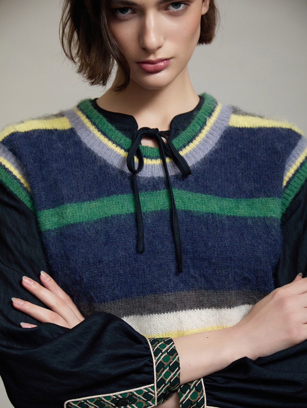Stripes knit vest