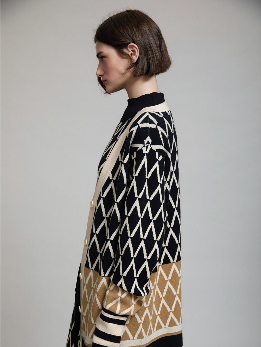 Jacquard geometric jacket