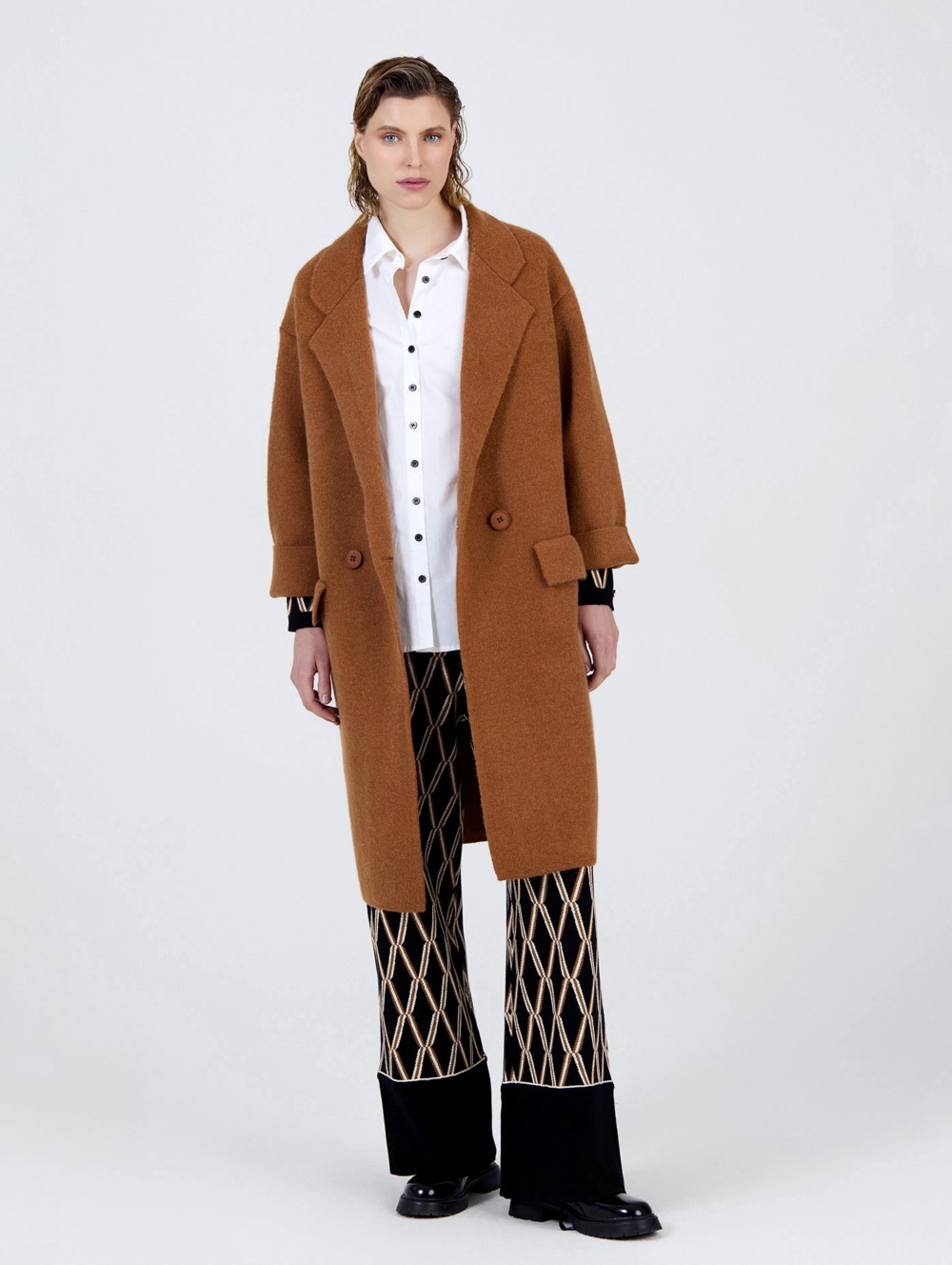 Geometric jacquard cardigan 1