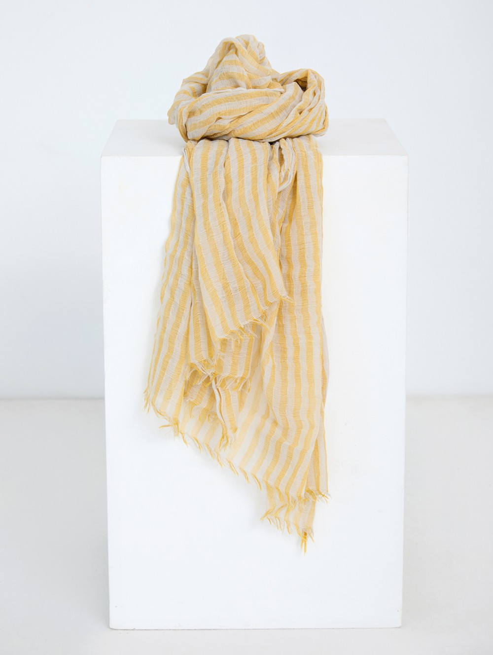 Rustic striped scarf