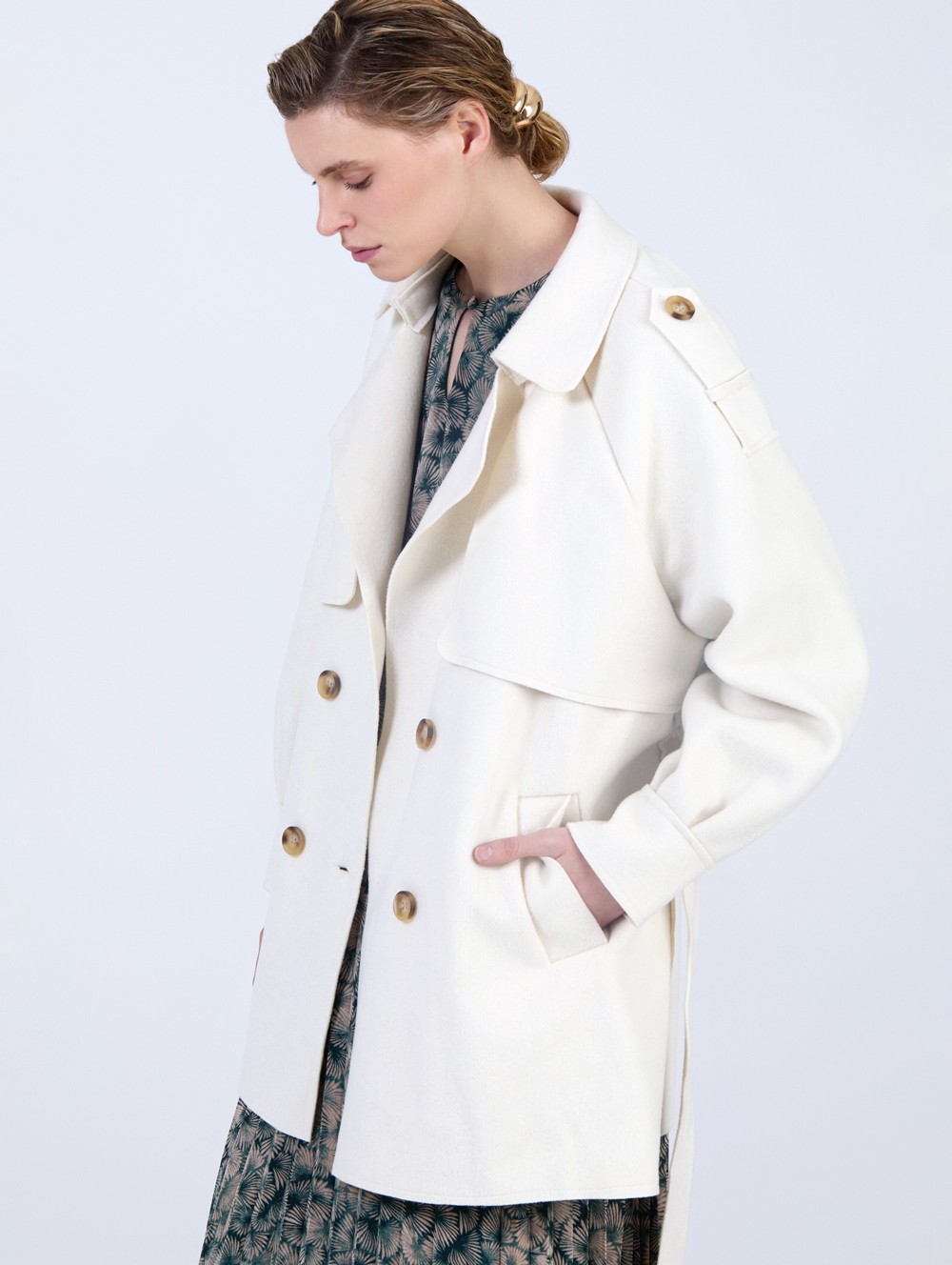 Manteau trench en drap de laine 2