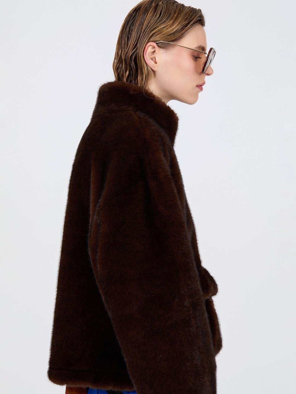 Abrigo pelo sintético 3