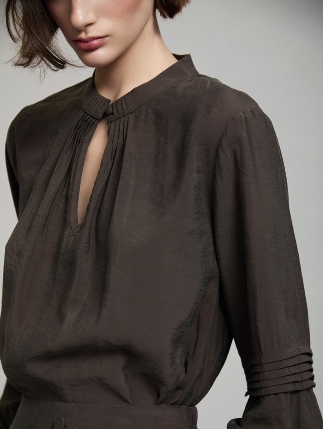 Soft fluid blouse
