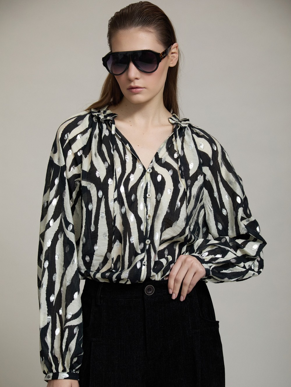 Ruffled neckline printed blouse