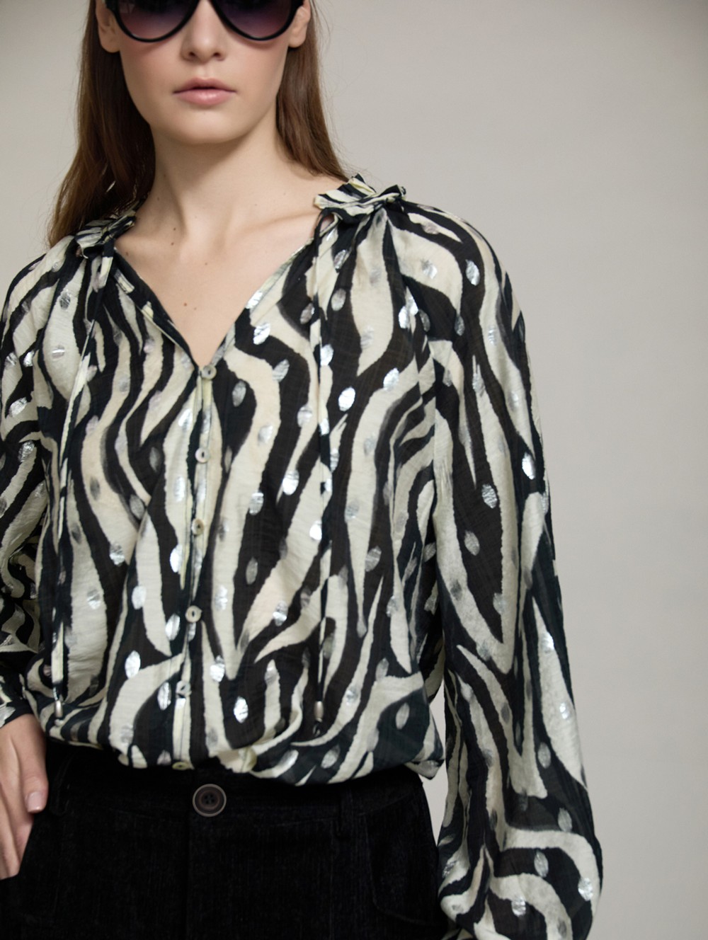 Ruffled neckline printed blouse