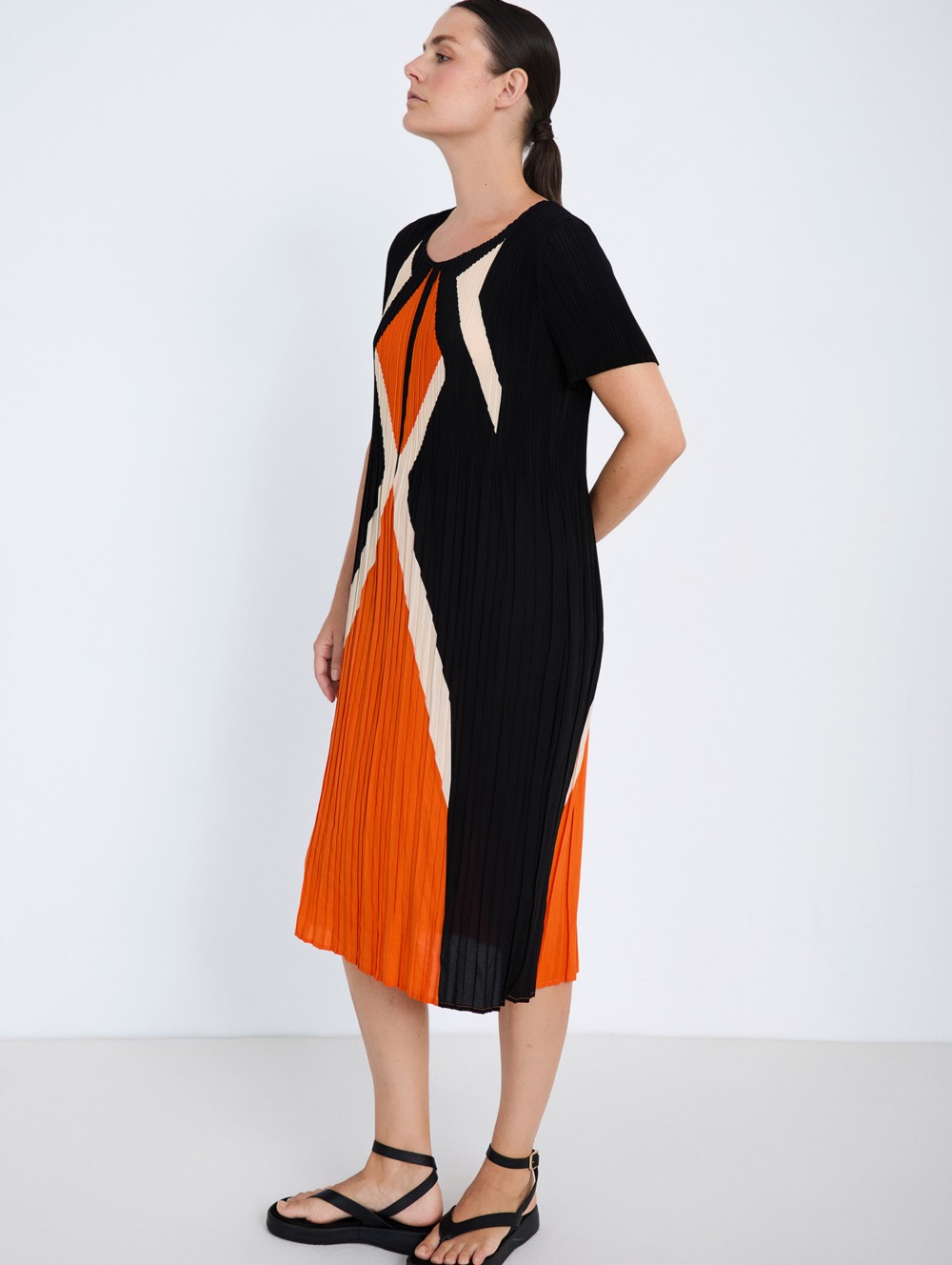 Printed non-iron dress 3